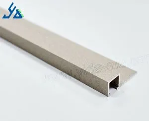 Perfiles de borde de aluminio recubierto